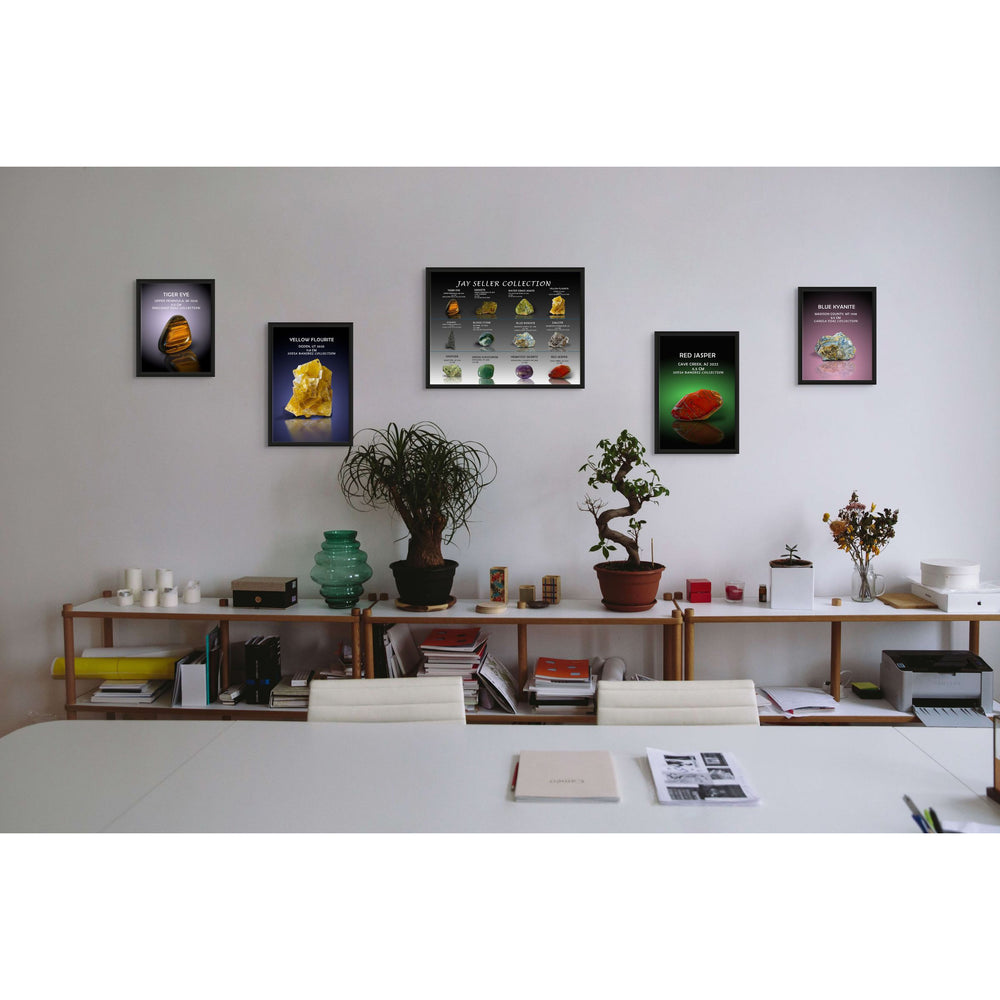 Office Room 5 Frames Display